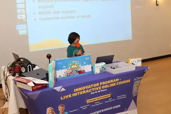 Student presenting project